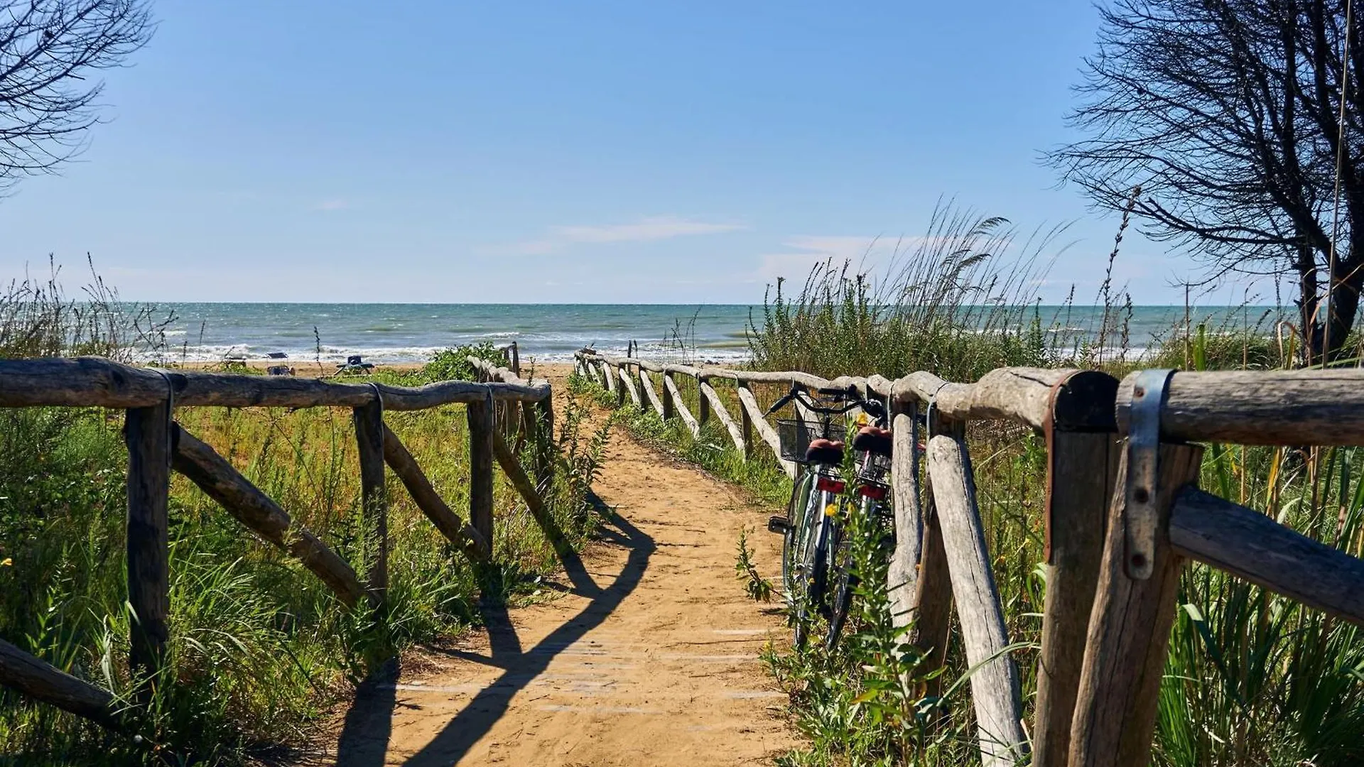Relaxing Flat With Panoramic Sea Views In Bibione Apartment